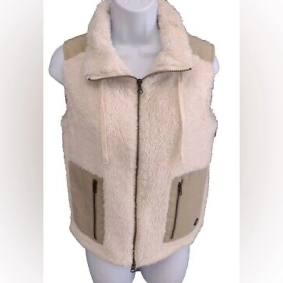 Sperry Jackets & Blazers - Sperry Sherpa Vest